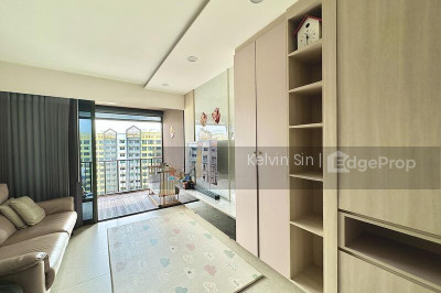 INZ RESIDENCE Apartment / Condo | Listing