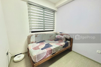 INZ RESIDENCE Apartment / Condo | Listing