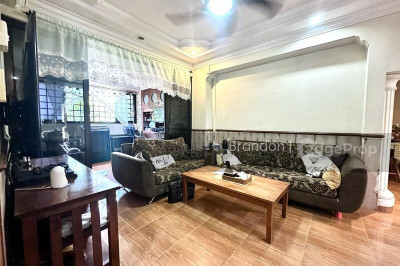 110 WHAMPOA ROAD HDB | Listing