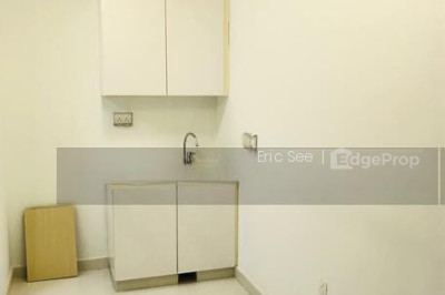 SMART SUITES Apartment / Condo | Listing