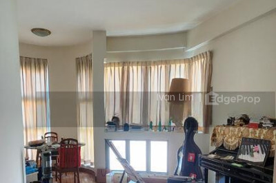 ADAM PARK CONDOMINIUM Apartment / Condo | Listing