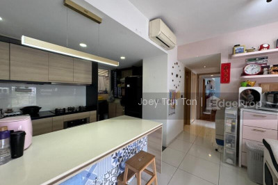 SKYPARK RESIDENCES Apartment / Condo | Listing