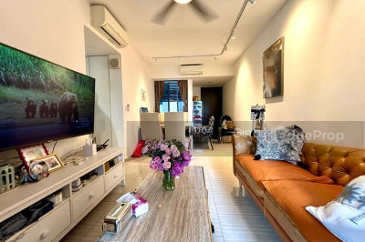 THE BROWNSTONE Apartment / Condo | Listing