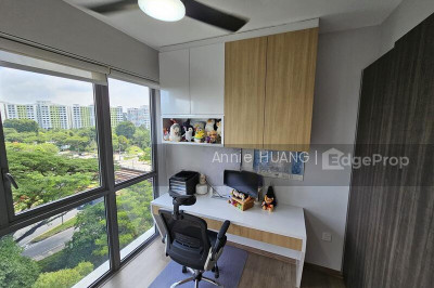 THE VISIONAIRE Apartment / Condo | Listing