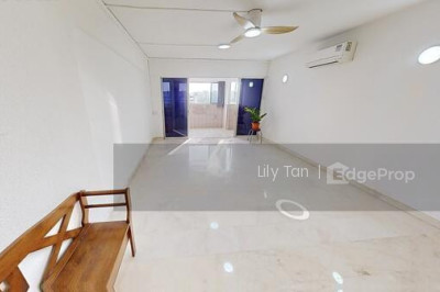 426 TAMPINES STREET 41 HDB | Listing