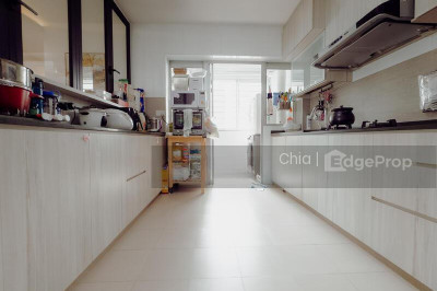 513D YISHUN STREET 51 HDB | Listing