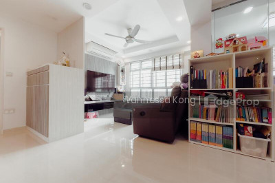 513D YISHUN STREET 51 HDB | Listing