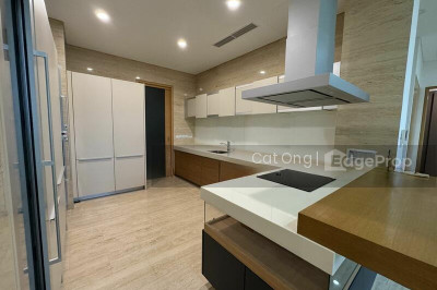 BISHOPSGATE RESIDENCES Apartment / Condo | Listing