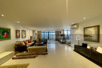 BEVERLY HILL Apartment / Condo | Listing