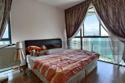 BLOSSOM RESIDENCES Apartment / Condo | Listing