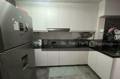 428 TAMPINES STREET 41 HDB | Listing