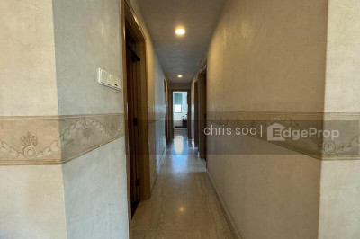 THOMSON 800 Apartment / Condo | Listing