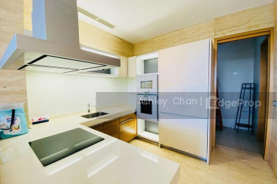 BISHOPSGATE RESIDENCES Apartment / Condo | Listing