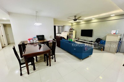 ★ NEAR SEMBAWANG MRT EA FLAT, NO EXTENSION ★ HDB | Listing