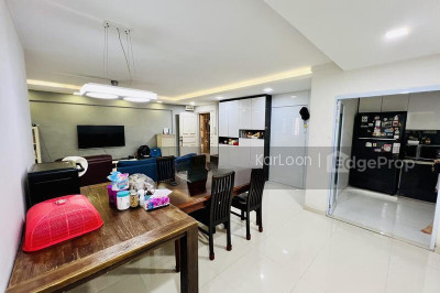 ★ NEAR SEMBAWANG MRT EA FLAT, NO EXTENSION ★ HDB | Listing