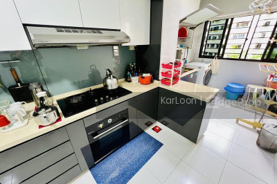 ★ NEAR SEMBAWANG MRT EA FLAT, NO EXTENSION ★ HDB | Listing