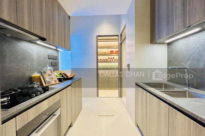 KLIMT CAIRNHILL Apartment / Condo | Listing