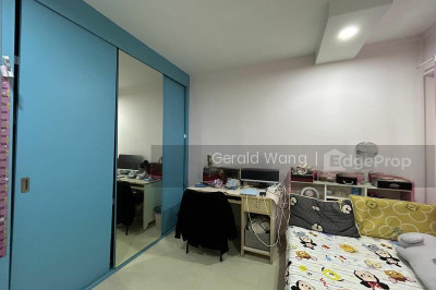 790 WOODLANDS AVENUE 6 HDB | Listing