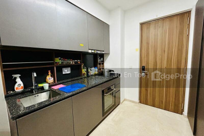 DAINTREE RESIDENCE Apartment / Condo | Listing