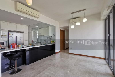 VISTA RESIDENCES Apartment / Condo | Listing