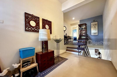 LAKEPOINT CONDO Apartment / Condo | Listing