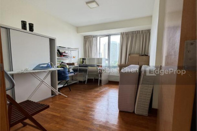 CENTRO RESIDENCES Apartment / Condo | Listing