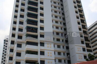 5 PINE CLOSE HDB | Listing