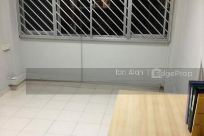 328 YISHUN RING ROAD HDB | Listing