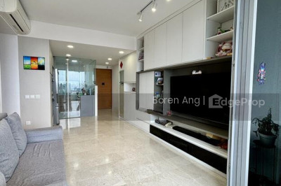 CENTRO RESIDENCES Apartment / Condo | Listing