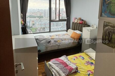 CENTRO RESIDENCES Apartment / Condo | Listing