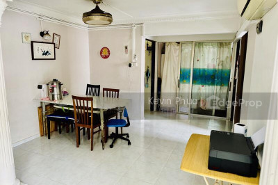 103 JURONG EAST STREET 13 HDB | Listing