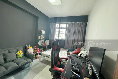 697A JURONG WEST CENTRAL 3 HDB | Listing