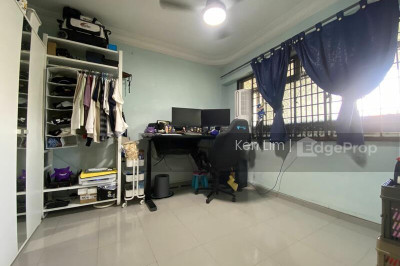 756 JURONG WEST STREET 74 HDB | Listing