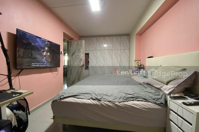 756 JURONG WEST STREET 74 HDB | Listing