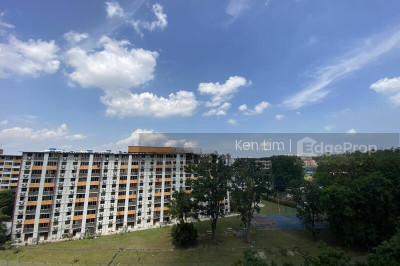 756 JURONG WEST STREET 74 HDB | Listing