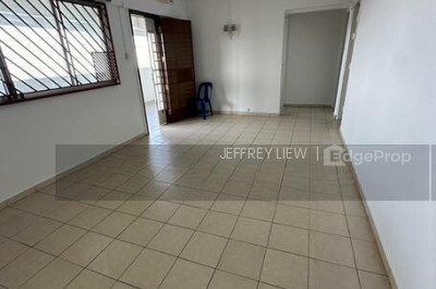 642 YISHUN STREET 61 HDB | Listing