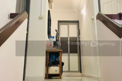 325 TAMPINES STREET 32 HDB | Listing