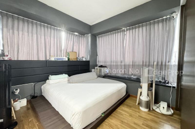 THE PARC CONDOMINIUM Apartment / Condo | Listing