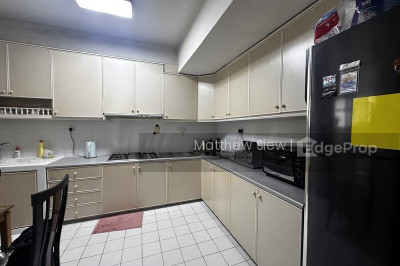 INTERNATIONAL PLAZA Apartment / Condo | Listing