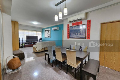 CASA SARINA Apartment / Condo | Listing