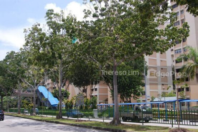 232 TAMPINES STREET 21 HDB | Listing