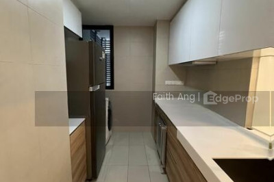 WATERSCAPE @ CAVENAGH Apartment / Condo | Listing