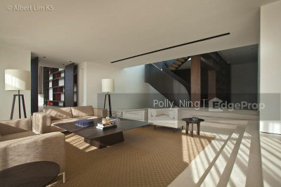 BEVERLY HILL Apartment / Condo | Listing