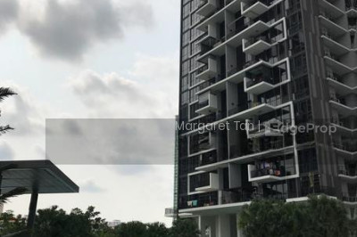 THE TRILINQ Apartment / Condo | Listing