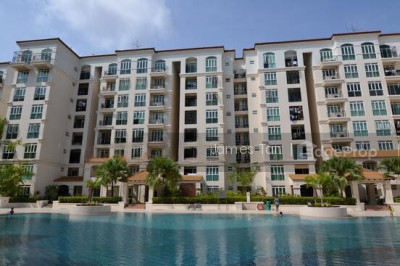 ESTELLA GARDENS Apartment / Condo | Listing