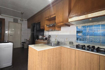 477 SEMBAWANG DRIVE HDB | Listing