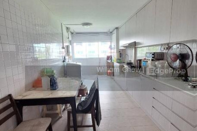 229 ANG MO KIO AVENUE 3 HDB | Listing