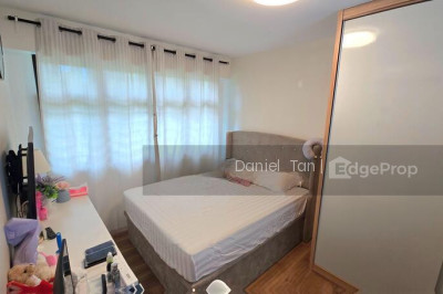 274A COMPASSVALE BOW HDB | Listing