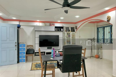 273B JURONG WEST AVENUE 3 HDB | Listing