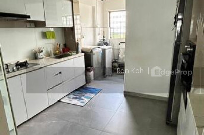 656 WOODLANDS RING ROAD HDB | Listing